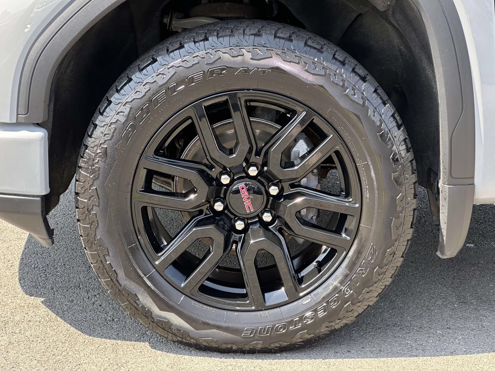 Used 2024 GMC Sierra 1500 Elevation AWD/4WD image 7