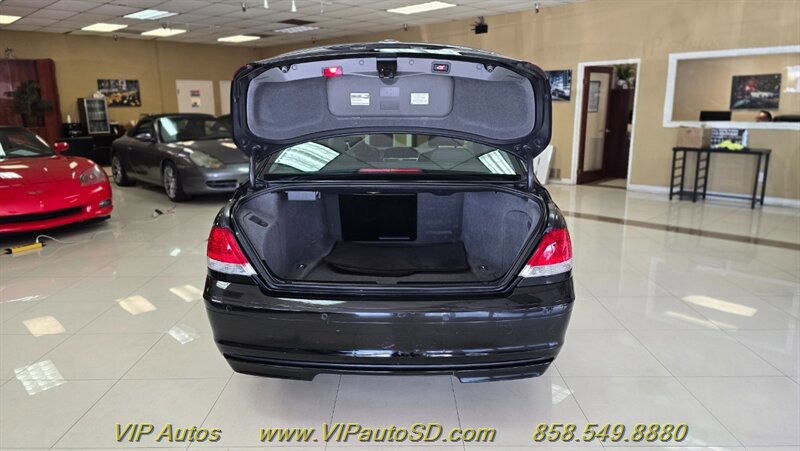 Used 2007 BMW 750Li RWD image 9