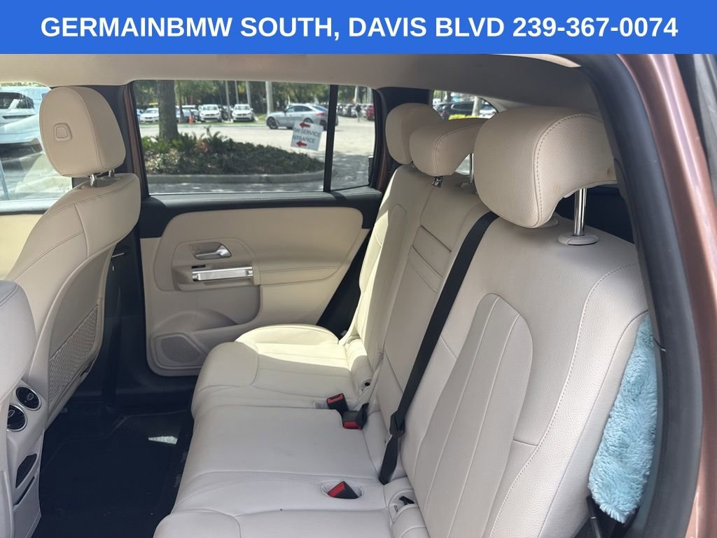 Used 2023 Mercedes-Benz GLB 250 image 44