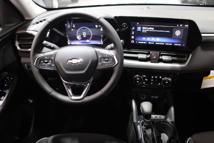 New 2026 Chevrolet TrailBlazer LT w/ Convenience Package AWD/4WD image 29