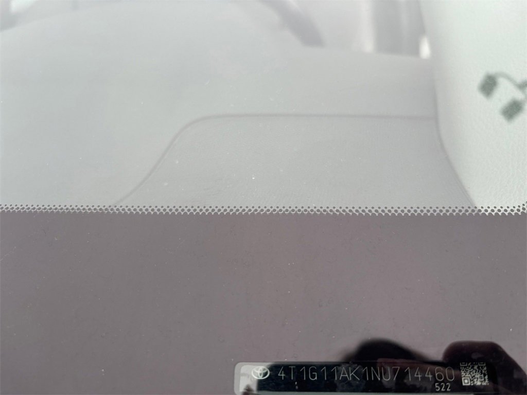 Used 2022 Toyota Camry SE image 30