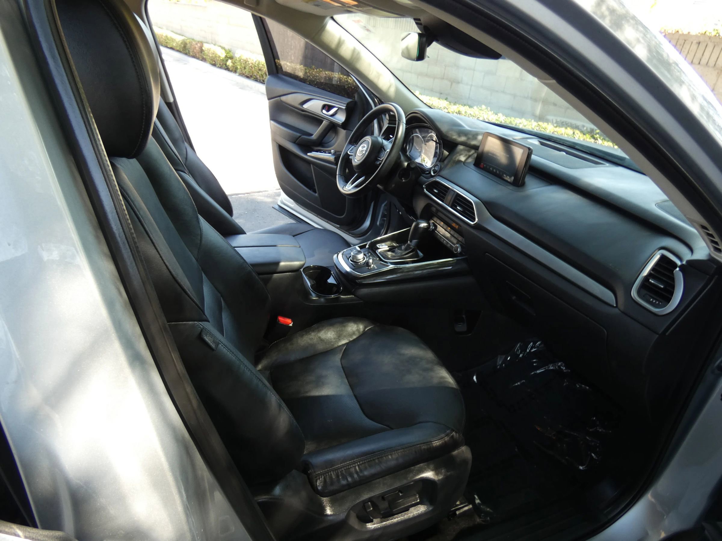 Used 2019 MAZDA CX-9 Touring image 25