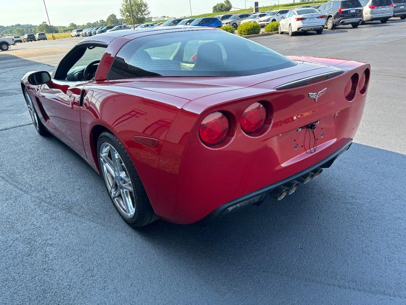 Used 2005 Chevrolet Corvette Coupe w/ Preferred Equipment Group RWD image 6