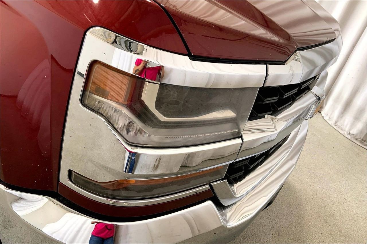 Used 2016 Chevrolet Silverado 1500 LT w/ Texas Edition RWD image 12