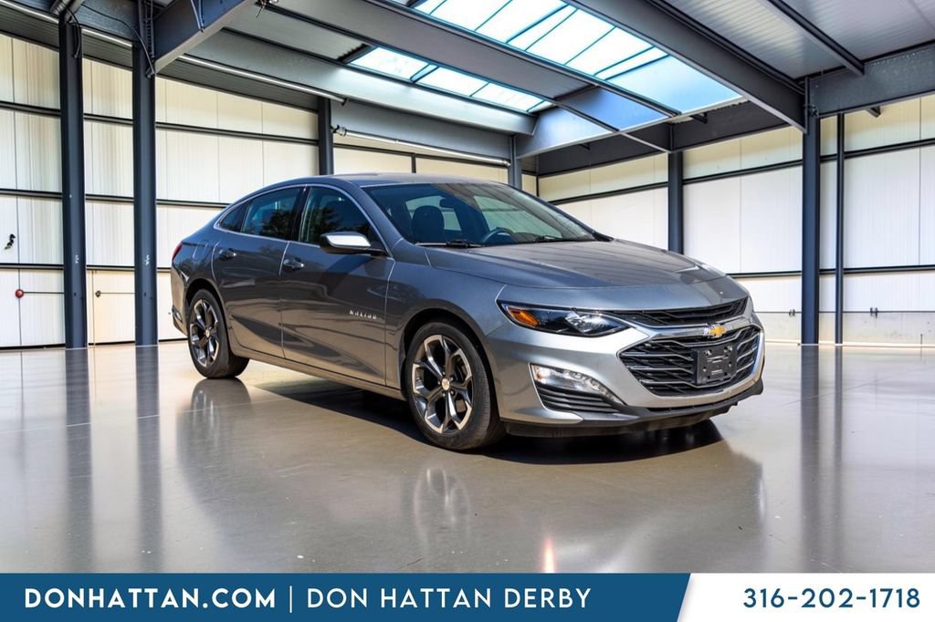 Used 2023 Chevrolet Malibu LT FWD image 30