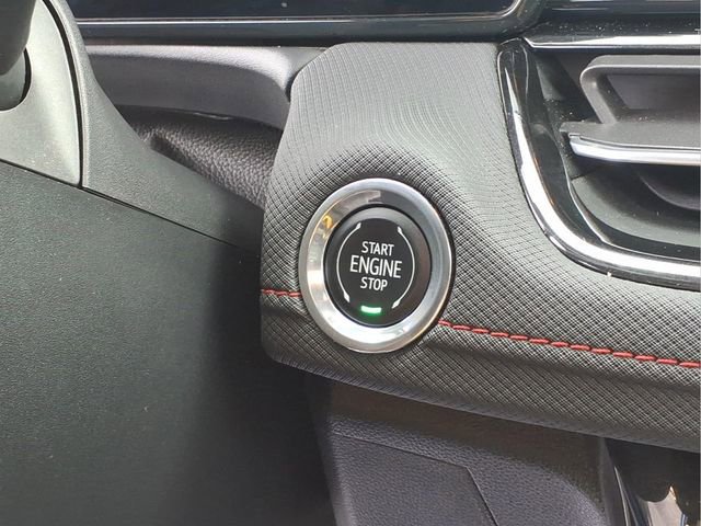 Used 2024 Chevrolet TrailBlazer RS w/ Driver Confidence Package image 12