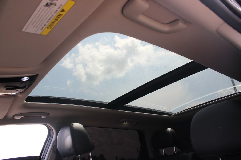 Used 2023 Kia Sorento S w/ Panoramic Sunroof Package AWD/4WD image 58