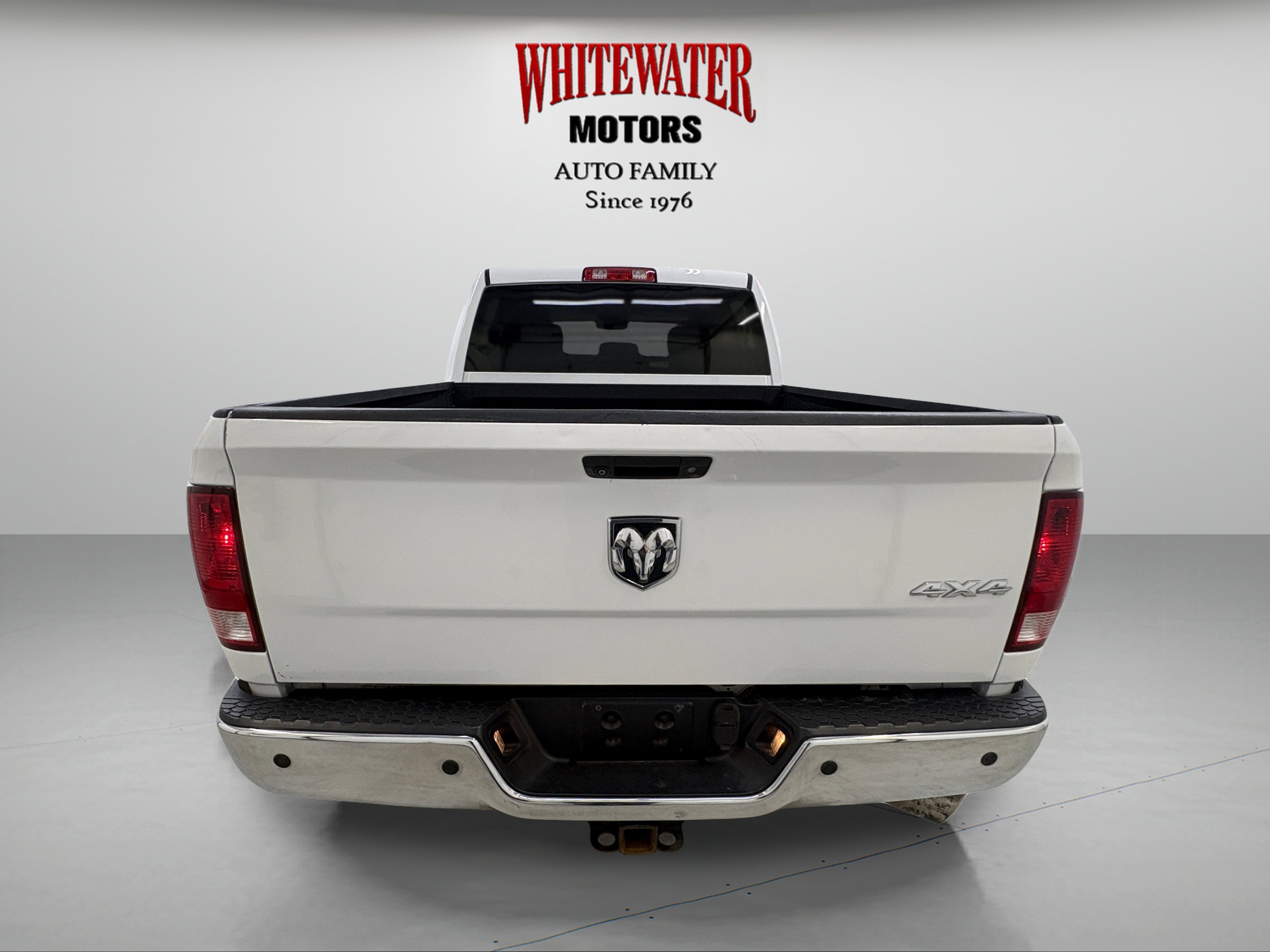 Used 2014 RAM 2500 Tradesman w/ Chrome Appearance Group image 3