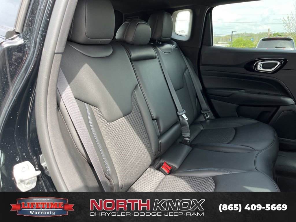 New 2026 Jeep Compass Latitude image 21