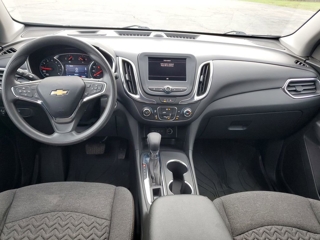 Used 2023 Chevrolet Equinox LT w/ LPO, Floor Liner Package AWD/4WD image 9