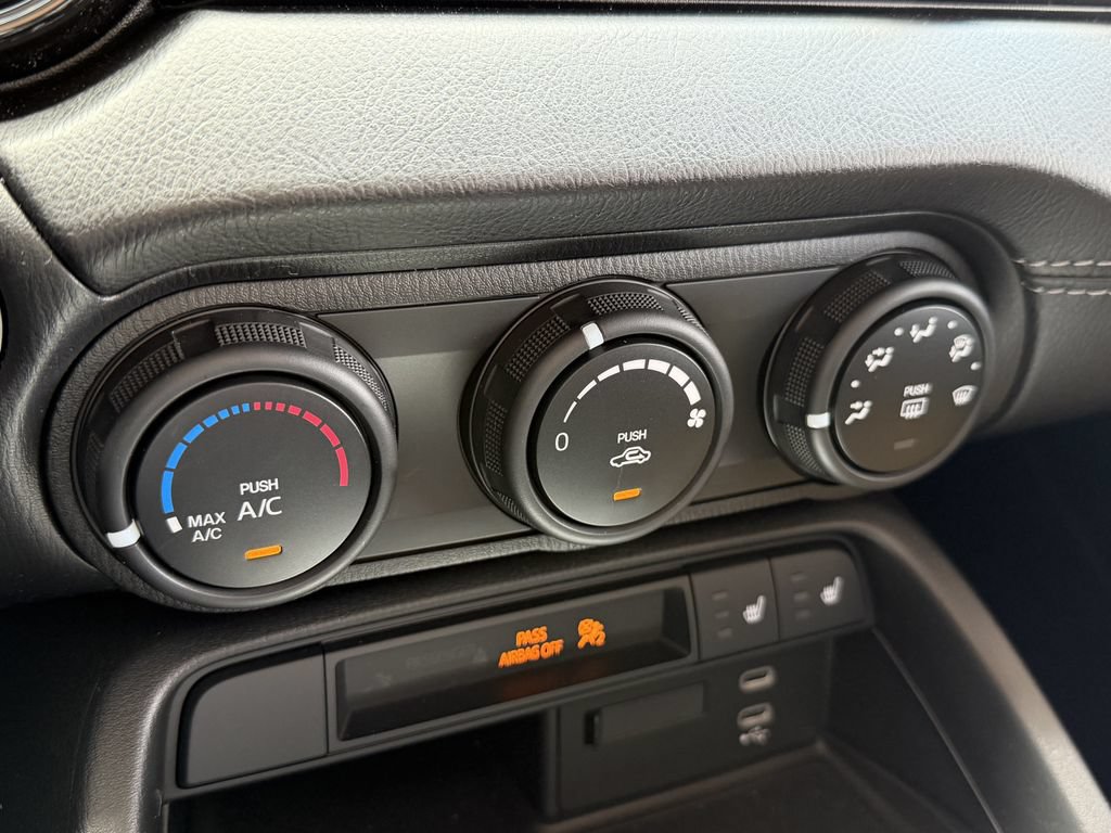 New 2026 MAZDA MX-5 Miata Club w/ Interior Package RWD image 12