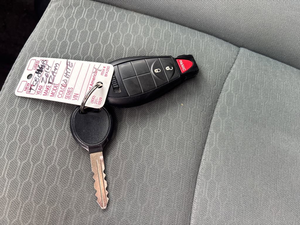 Used 2014 RAM 1500 Express AWD/4WD image 30