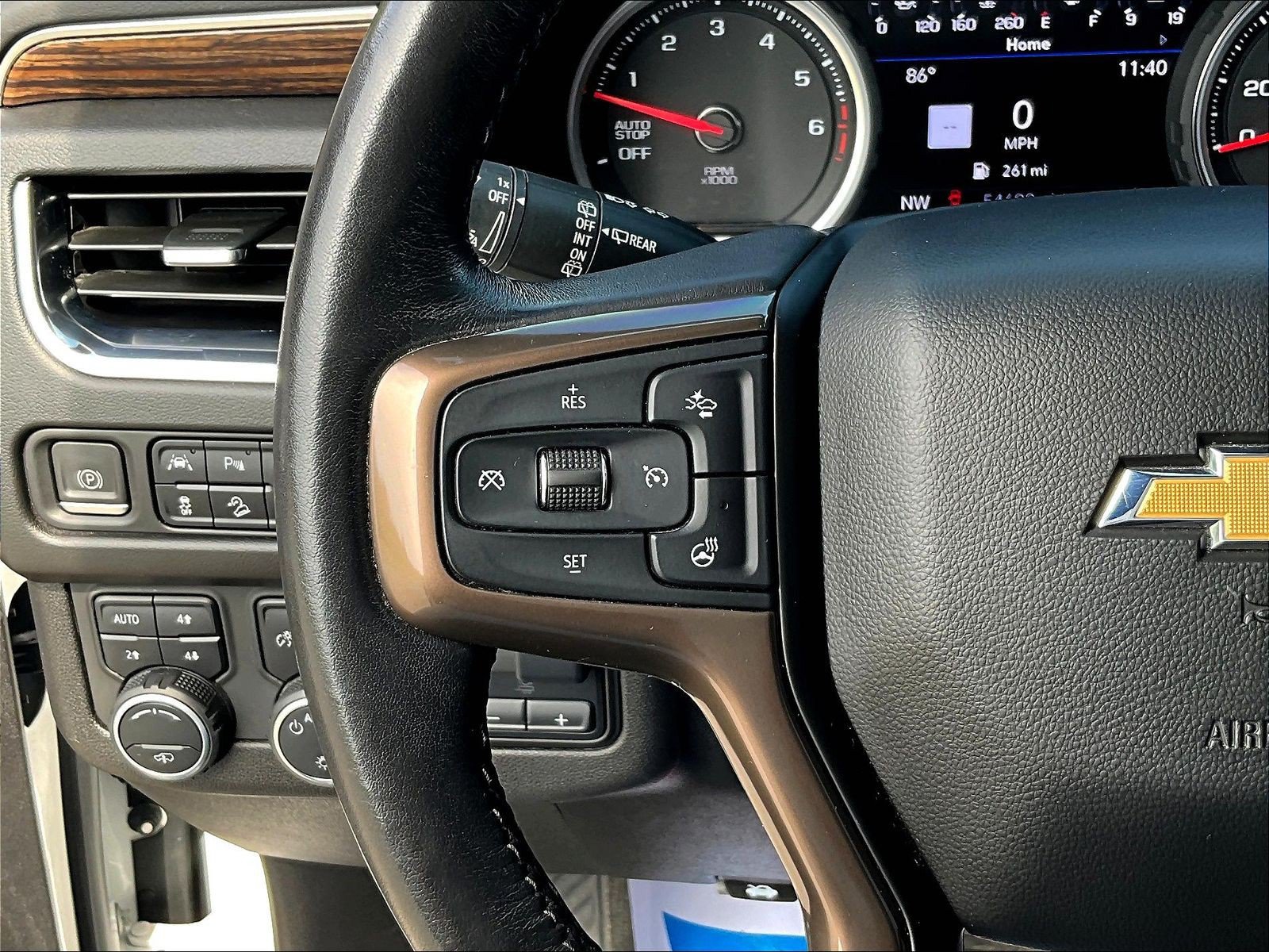 Used 2021 Chevrolet Tahoe High Country w/ Technology Package AWD/4WD image 11