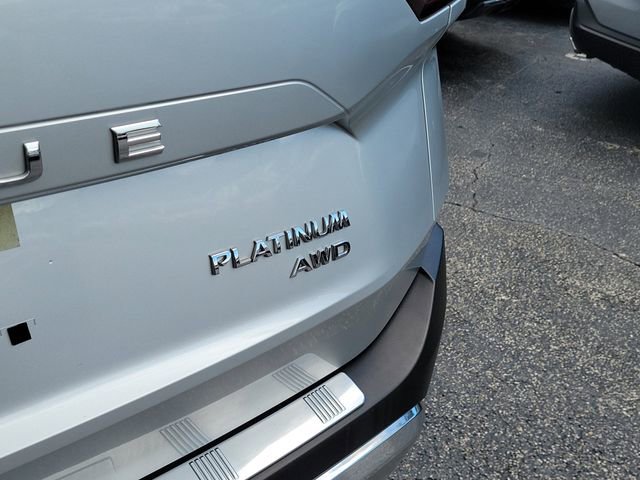 Used 2023 Nissan Rogue Platinum w/ Platinum Premium Package image 6