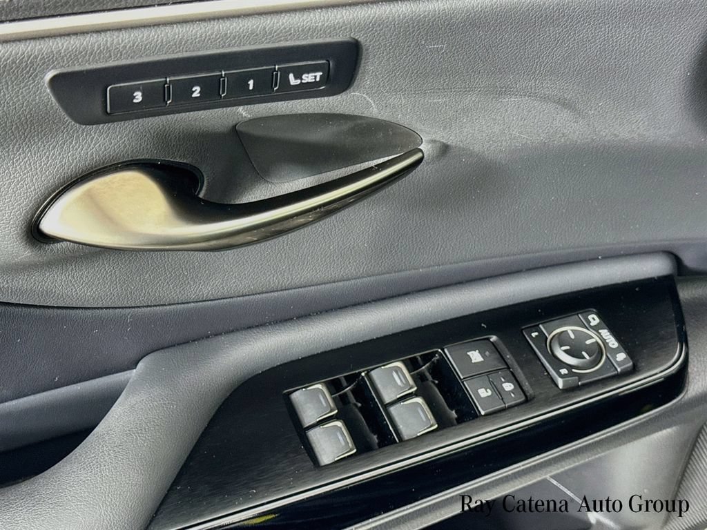 Certified 2024 Lexus ES 300h w/ Premium Package FWD image 18