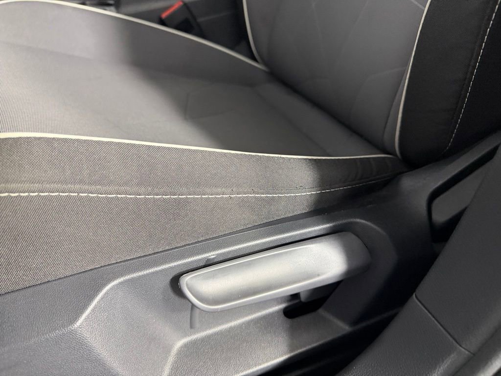 Used 2025 Volkswagen Jetta Sport image 22