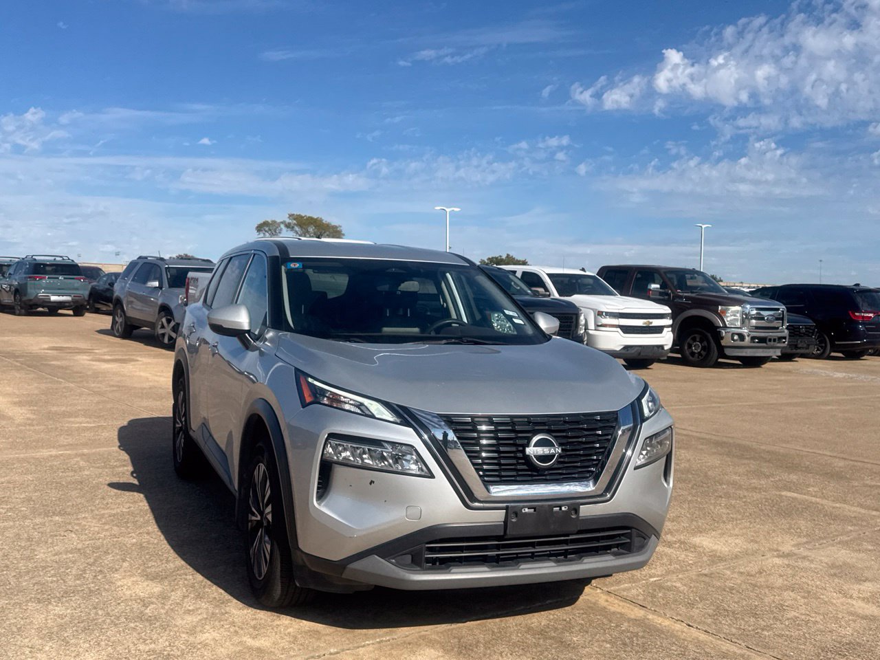 Certified 2023 Nissan Rogue SV FWD image 3