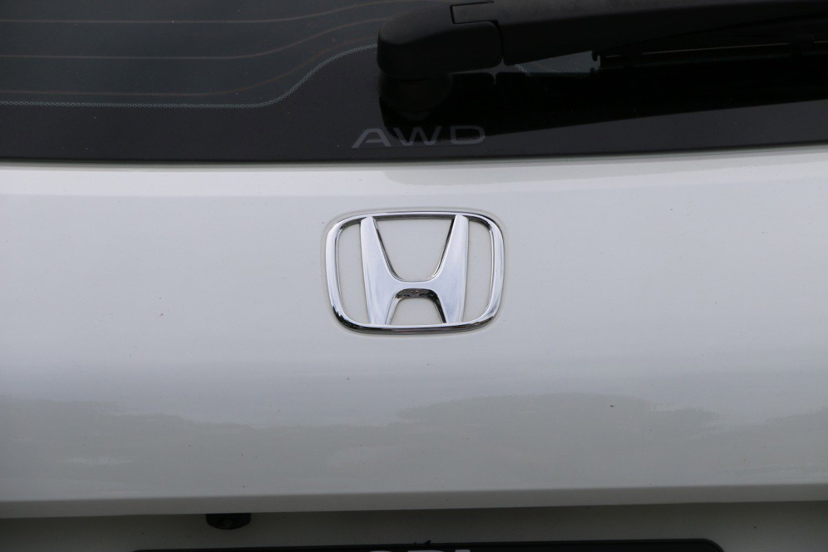 Used 2025 Honda HR-V LX image 5