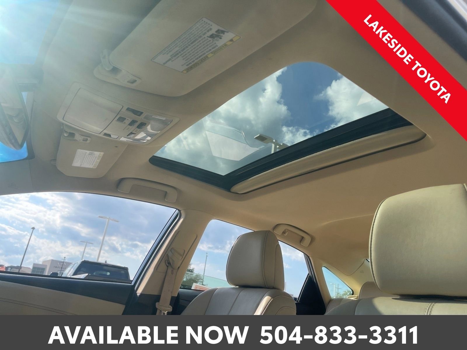 Used 2015 Toyota Avalon Limited w/ Technology Package image 31