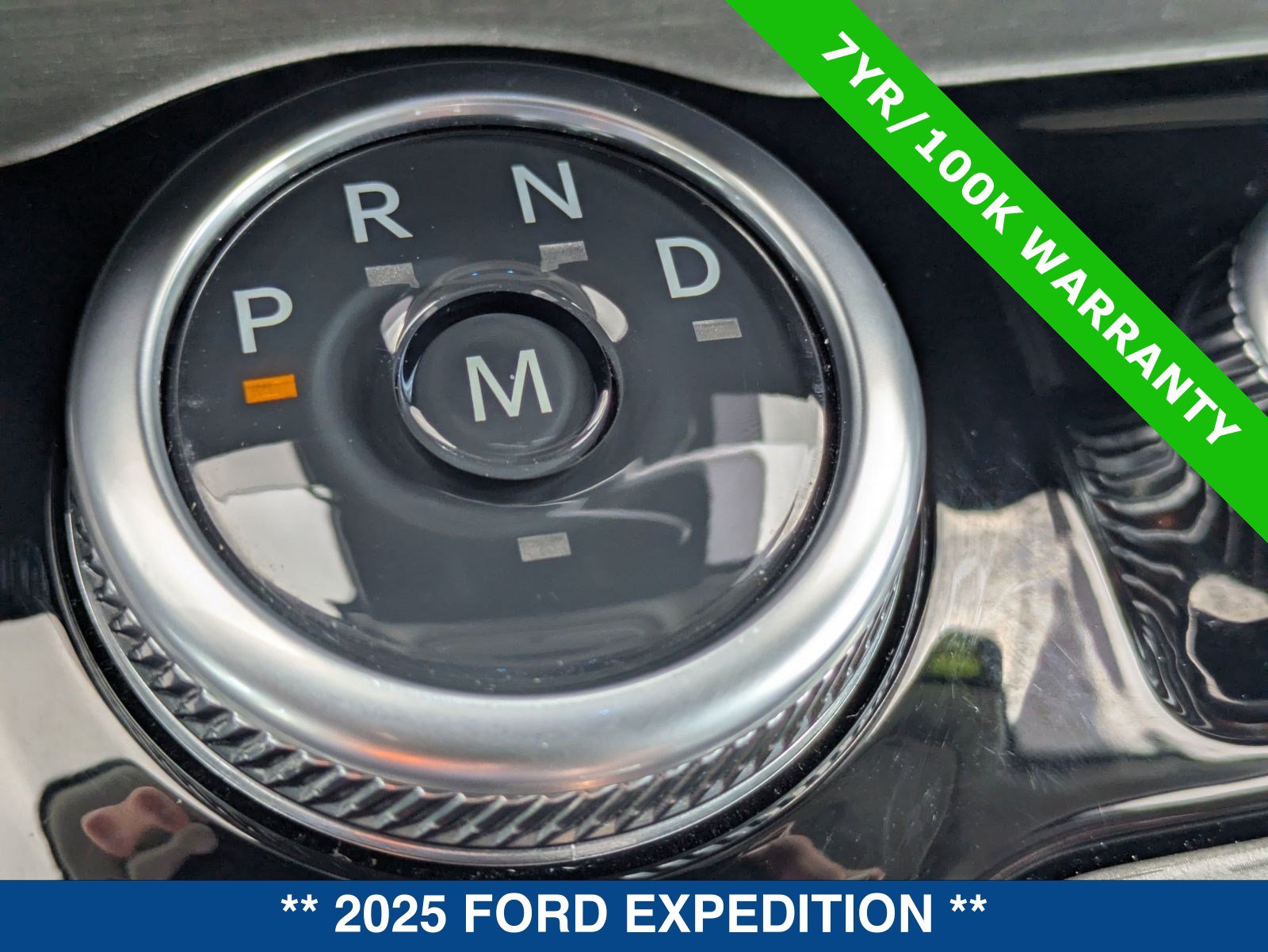 Certified 2025 Ford Expedition Platinum w/ Driver's Package AWD/4WD image 37