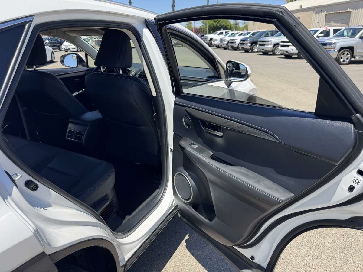 Used 2018 Lexus NX 300 FWD image 16