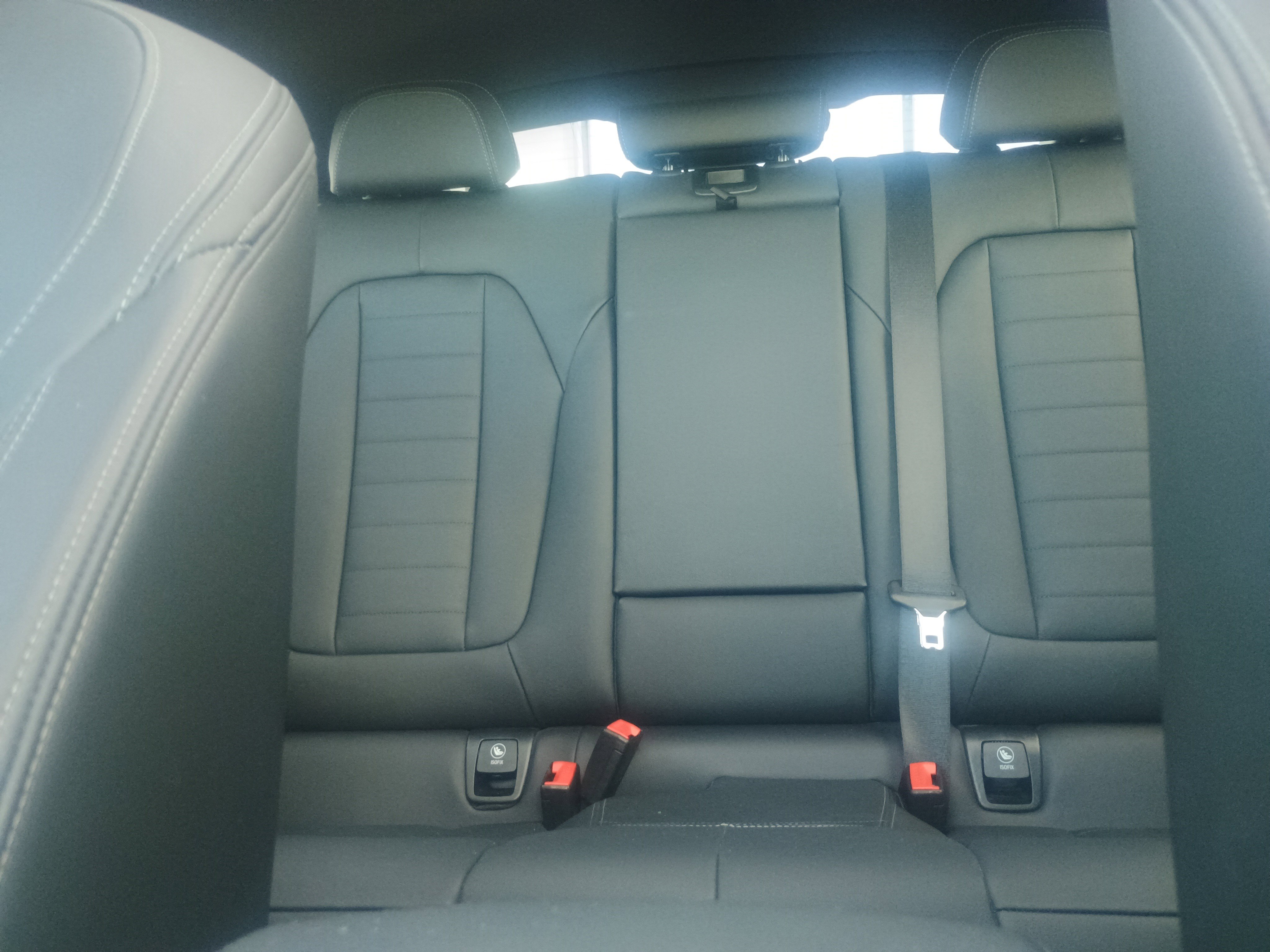 Used 2023 BMW X4 M40i image 32