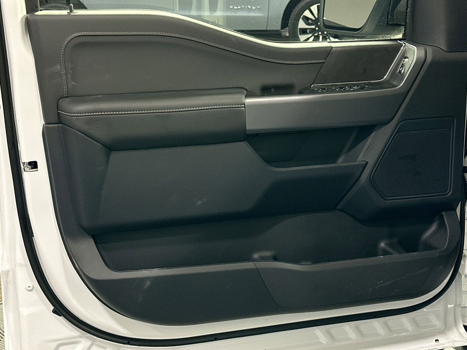 New 2026 Ford F150 XLT w/ Equipment Group 302A MID image 15