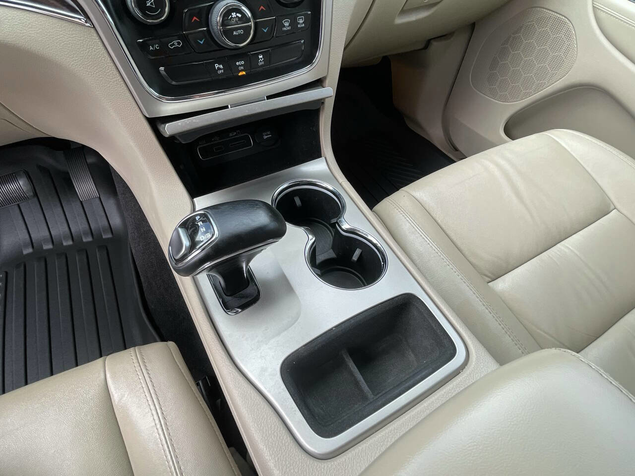 Used 2014 Jeep Grand Cherokee Limited RWD image 18