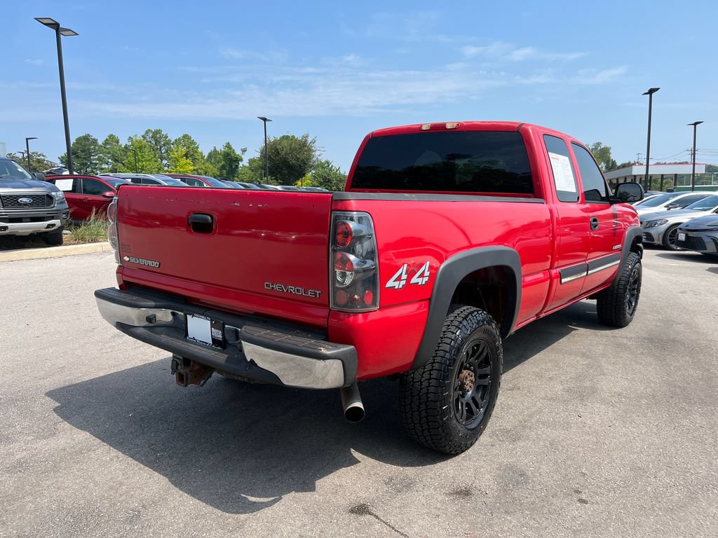 Used 2005 Chevrolet Silverado 2500 LS AWD/4WD image 7