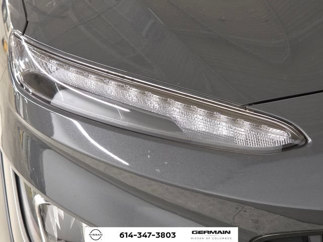 Used 2023 Hyundai Kona Limited AWD/4WD image 15