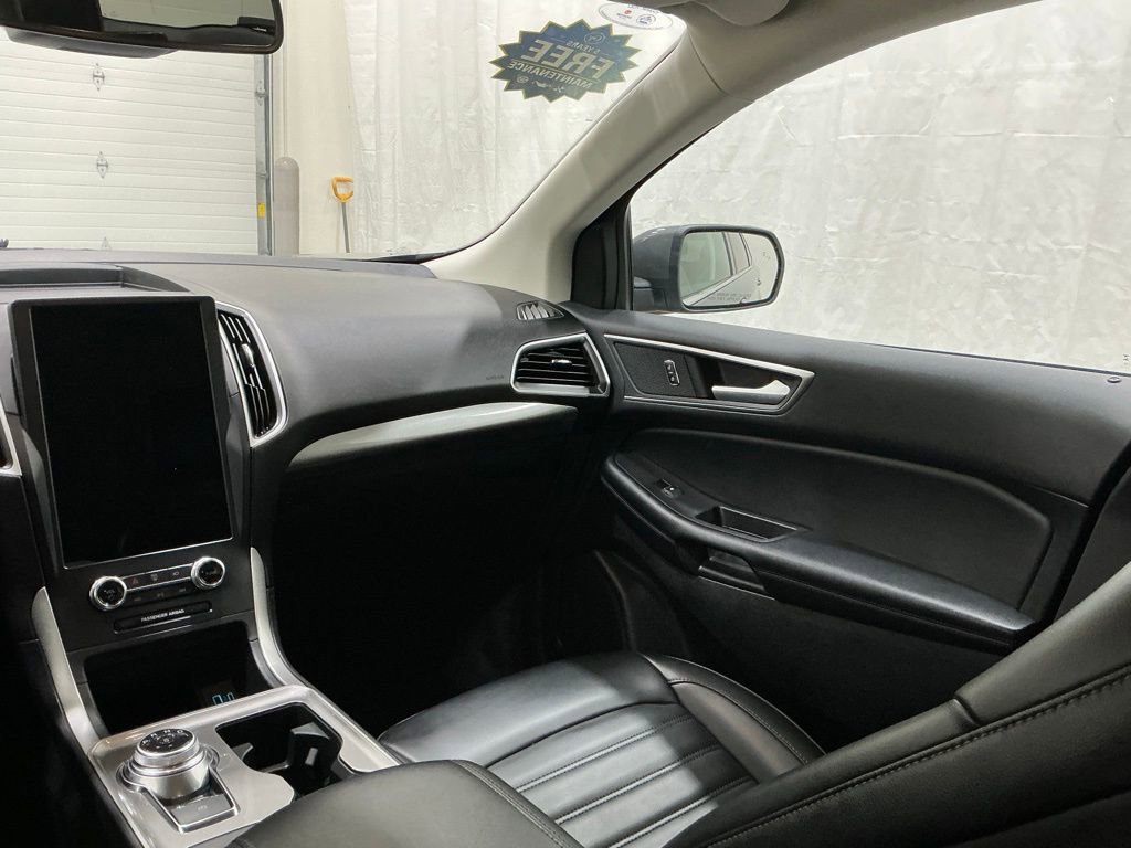 Used 2023 Ford Edge SEL image 20