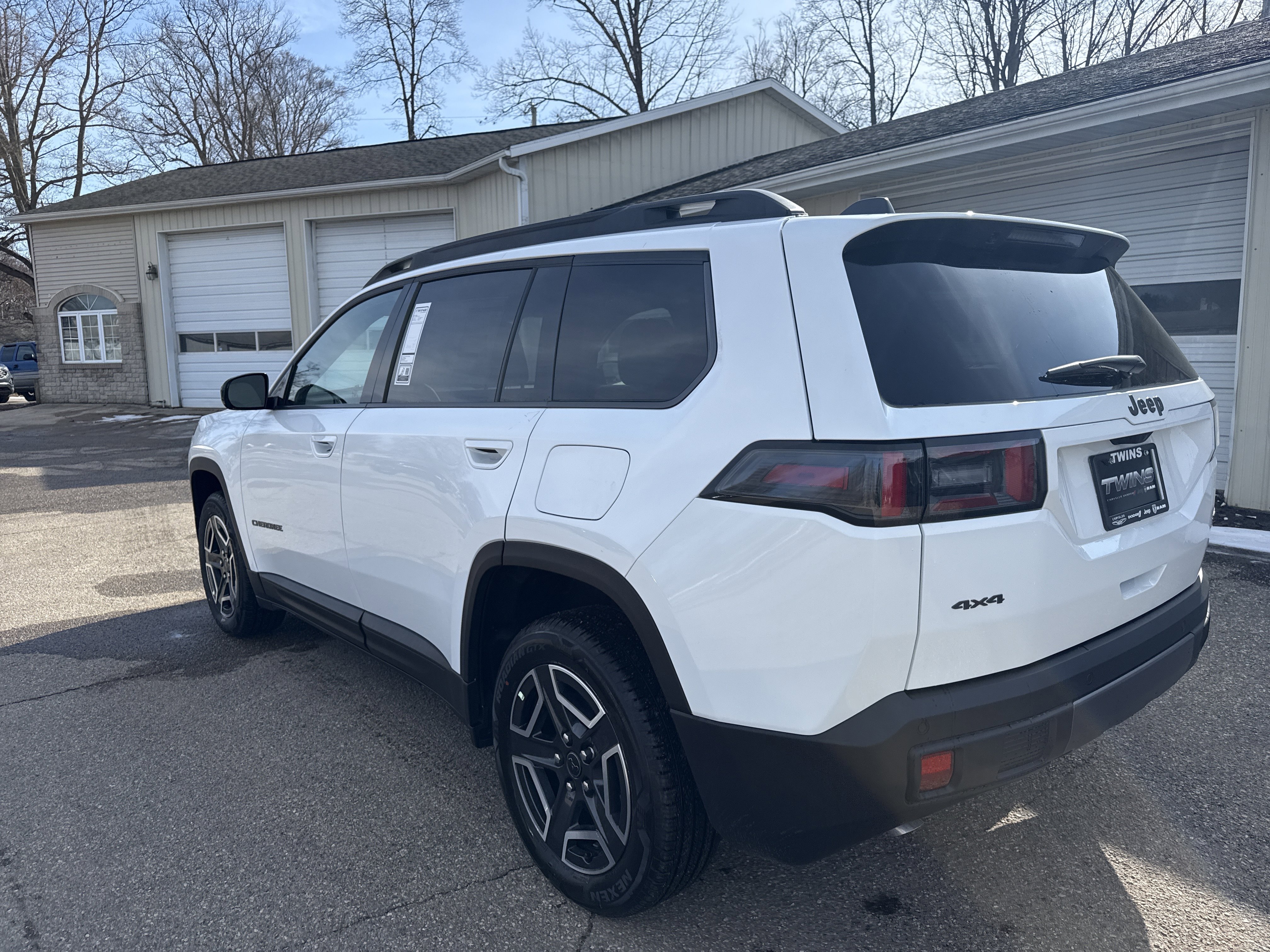 New 2026 Jeep Cherokee Limited AWD/4WD image 8