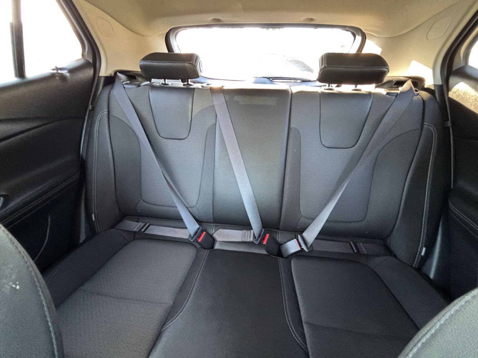 Used 2025 Buick Encore GX Preferred FWD image 38