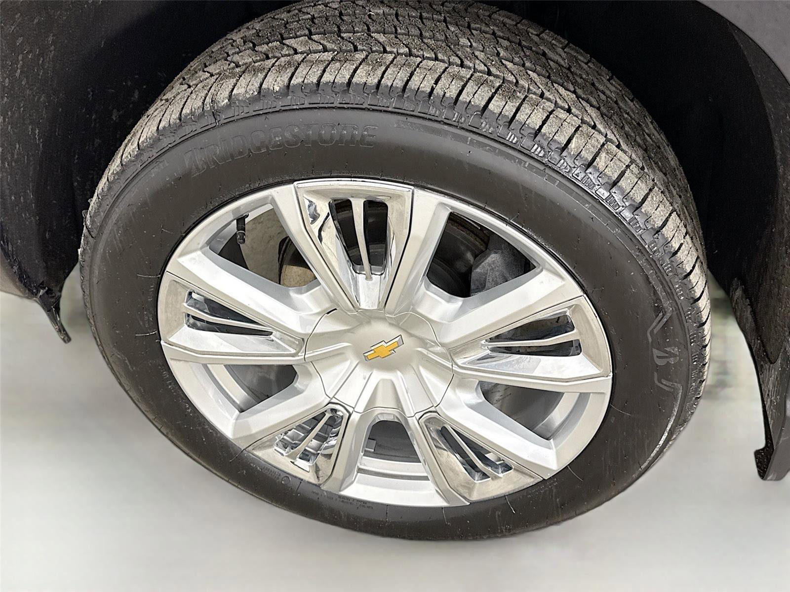 Used 2022 Chevrolet Silverado 1500 High Country w/ High Country Premium Package image 33