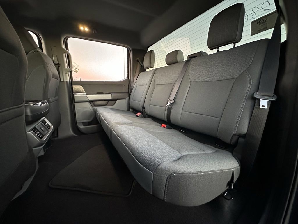 New 2025 Ford F150 Lightning XLT image 65