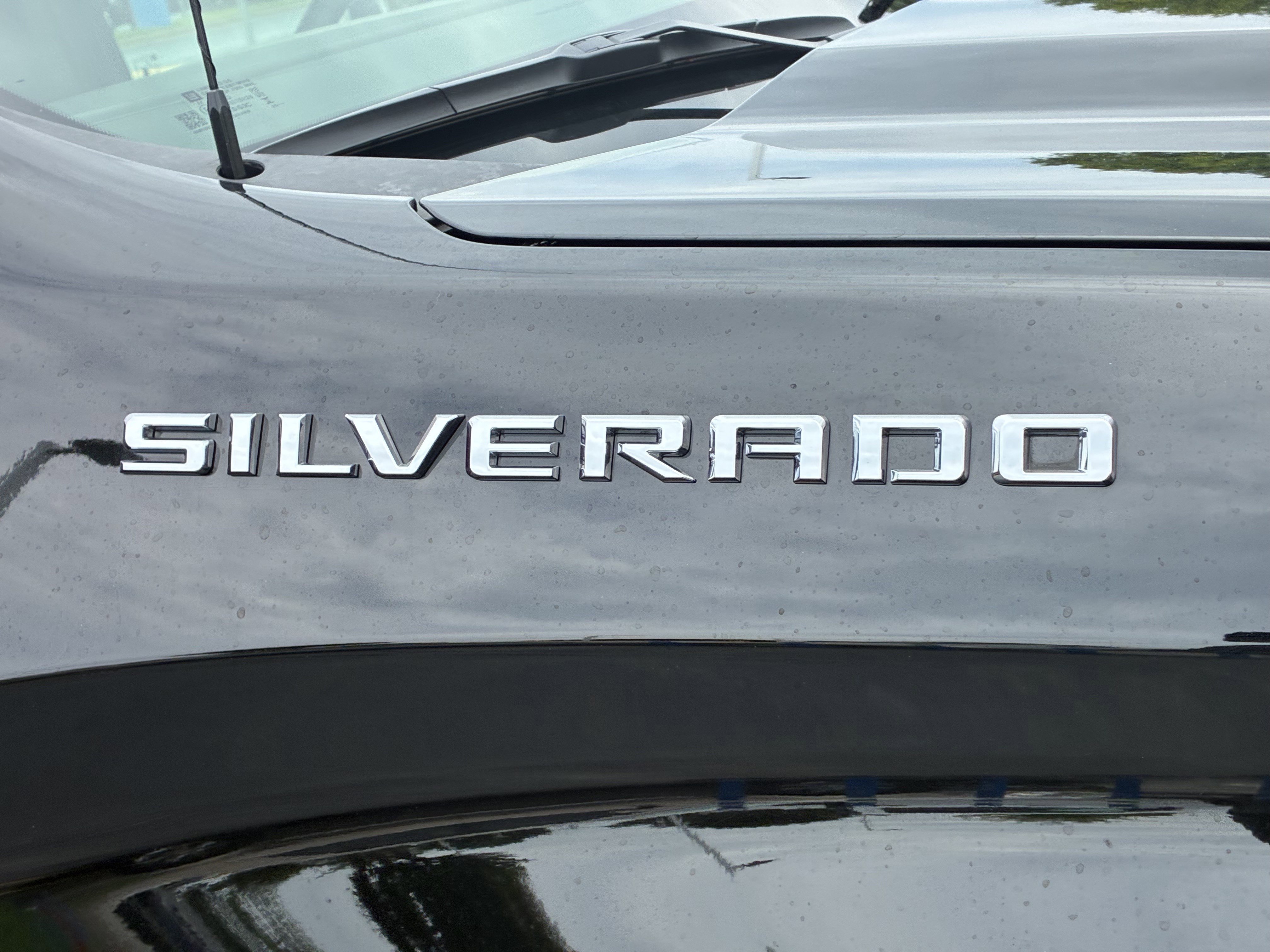 Used 2026 Chevrolet Silverado 1500 RST AWD/4WD image 7