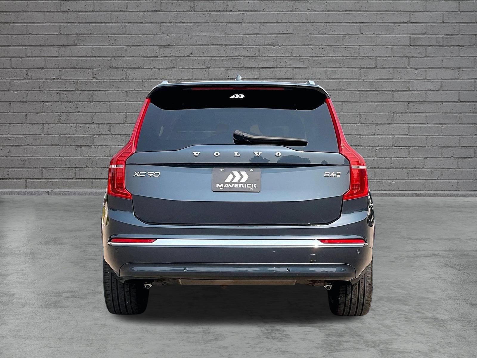 Used 2024 Volvo XC90 B6 Plus AWD/4WD image 6