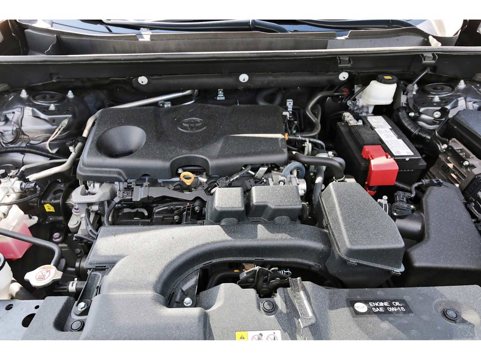 Used 2023 Toyota RAV4 LE image 29