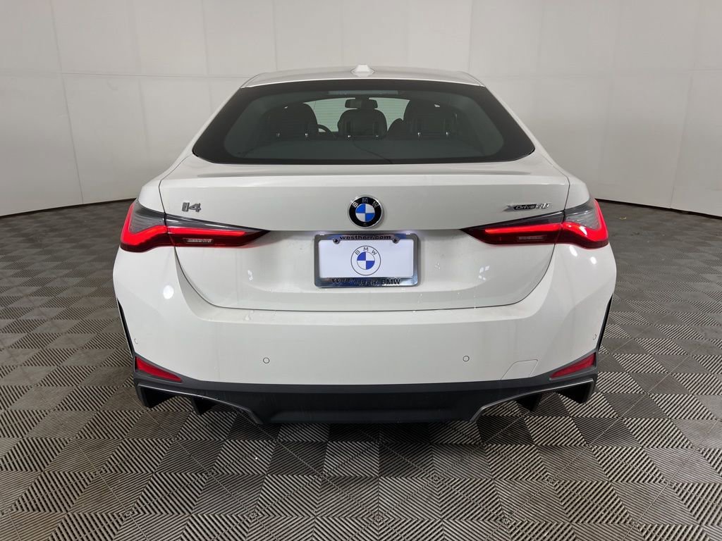 New 2026 BMW i4 xDrive40i w/ Parking Assistance Package image 3