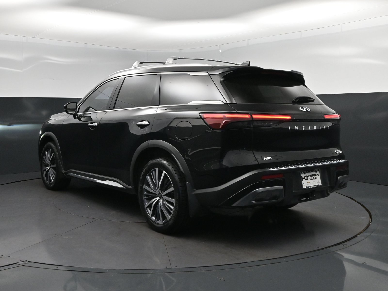 Certified 2023 INFINITI QX60 Sensory w/ Vision Package AWD/4WD image 5