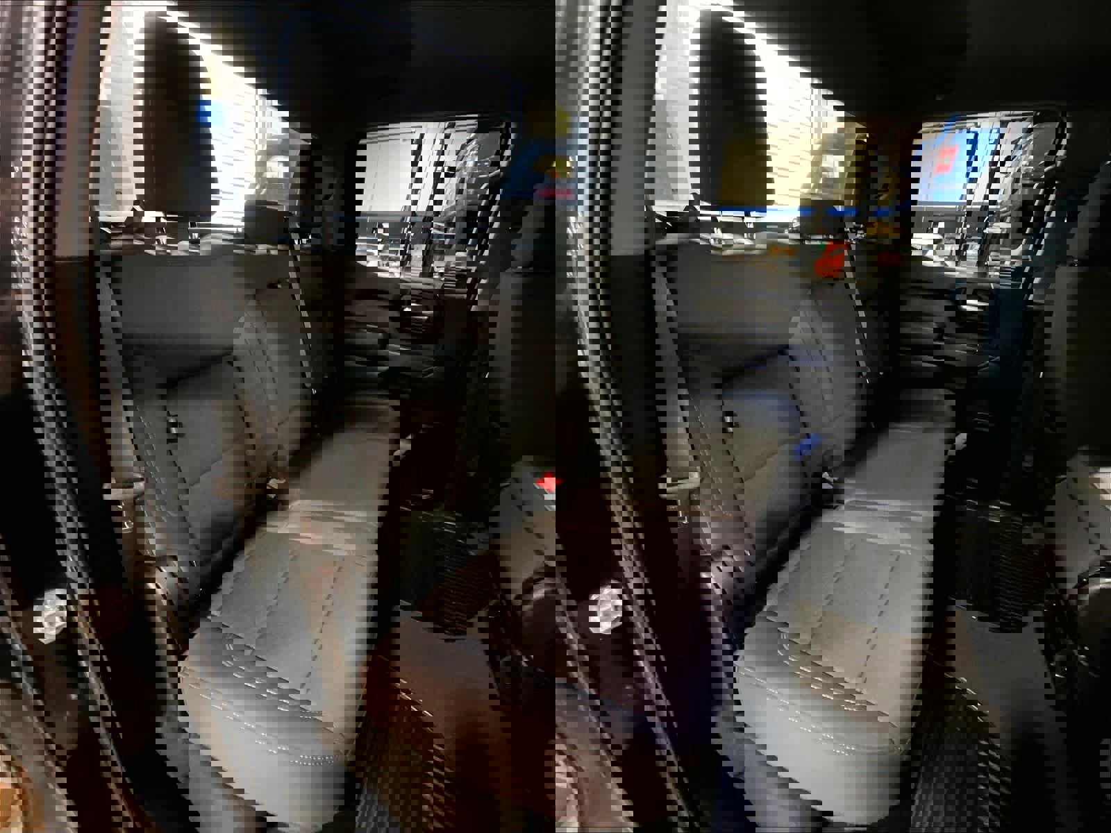 Used 2023 Chevrolet Silverado 1500 Custom image 16