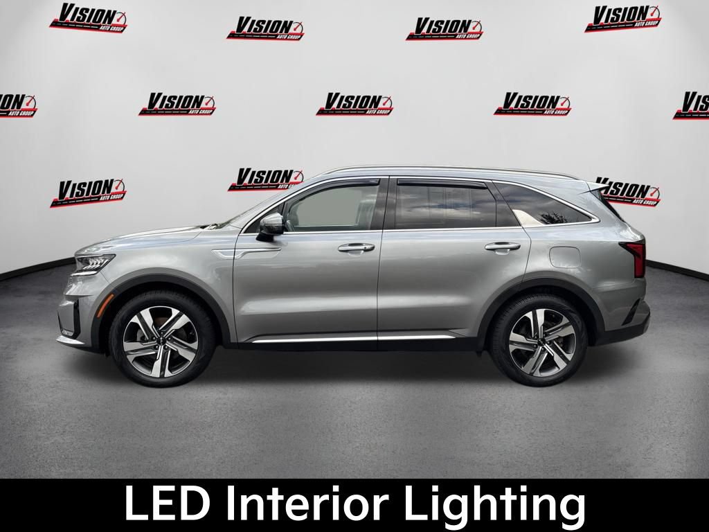 Certified 2023 Kia Sorento EX w/ Panoramic Sunroof Package AWD/4WD image 10