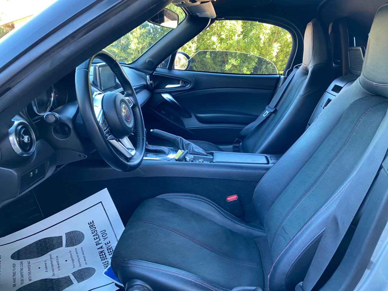 Used 2020 FIAT 124 Spider Urbana Edition Convertible *Lt image 30