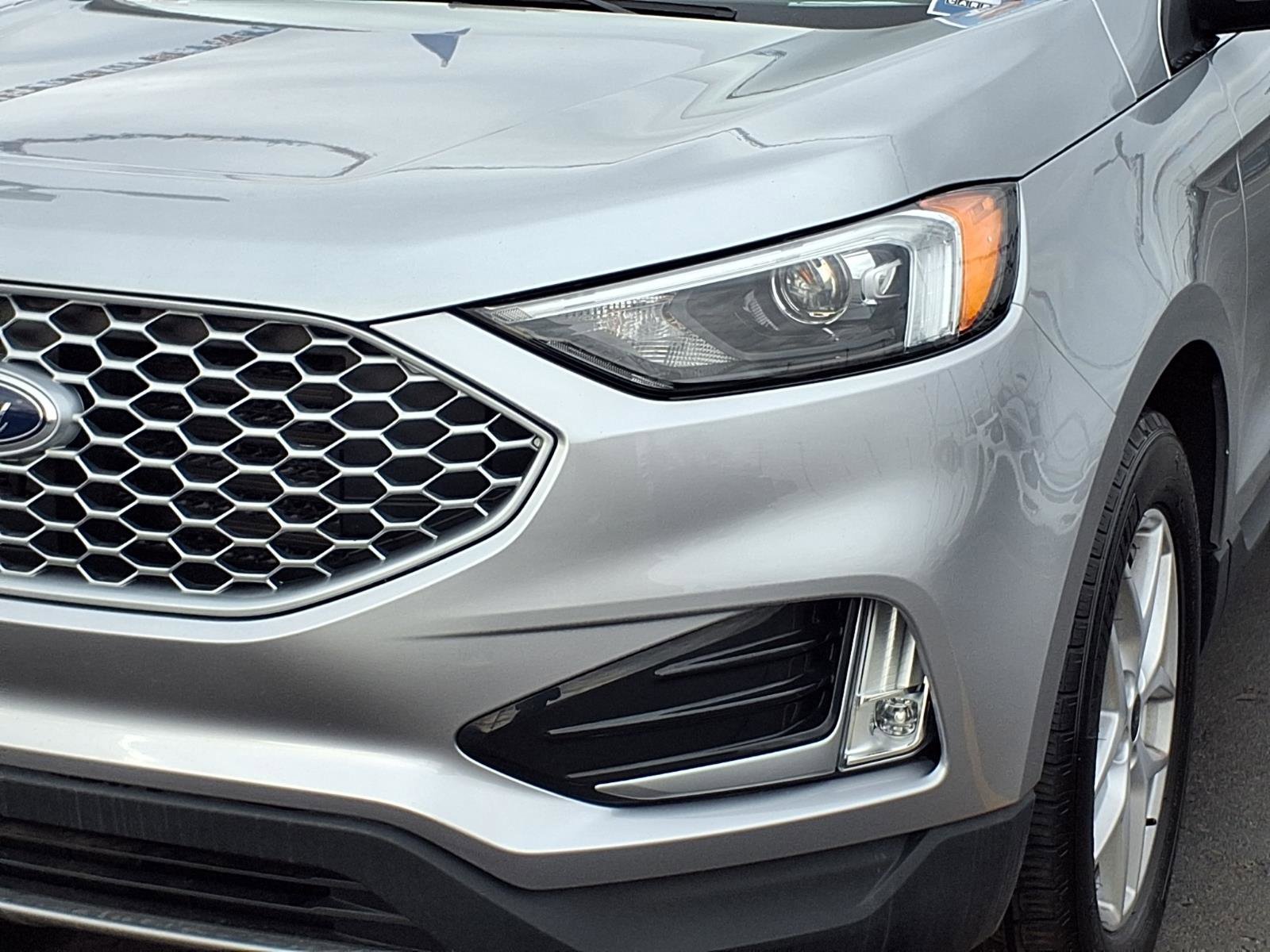 Certified 2024 Ford Edge SEL w/ Convenience Package AWD/4WD image 29