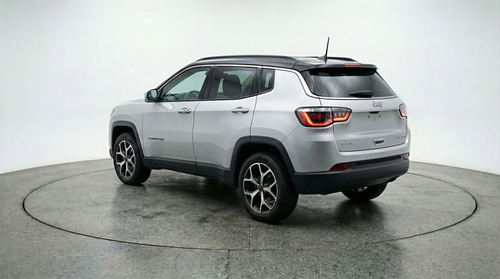 Used 2025 Jeep Compass Limited AWD/4WD image 6