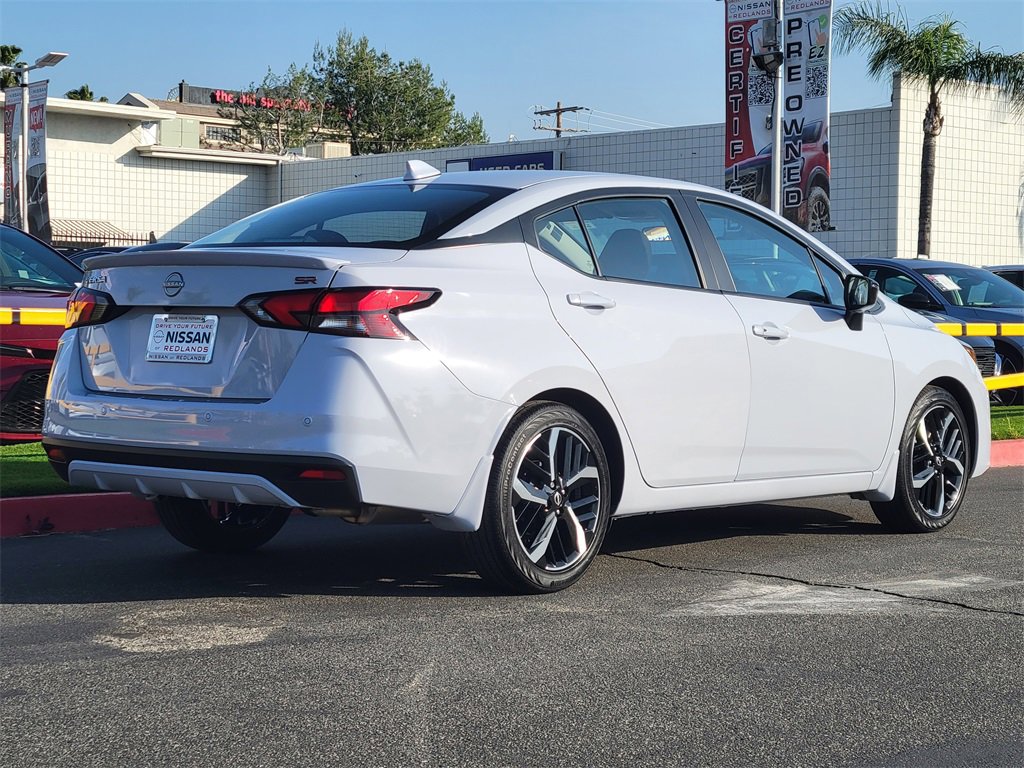 Certified 2025 Nissan Versa SR w/ Trunk Package image 2