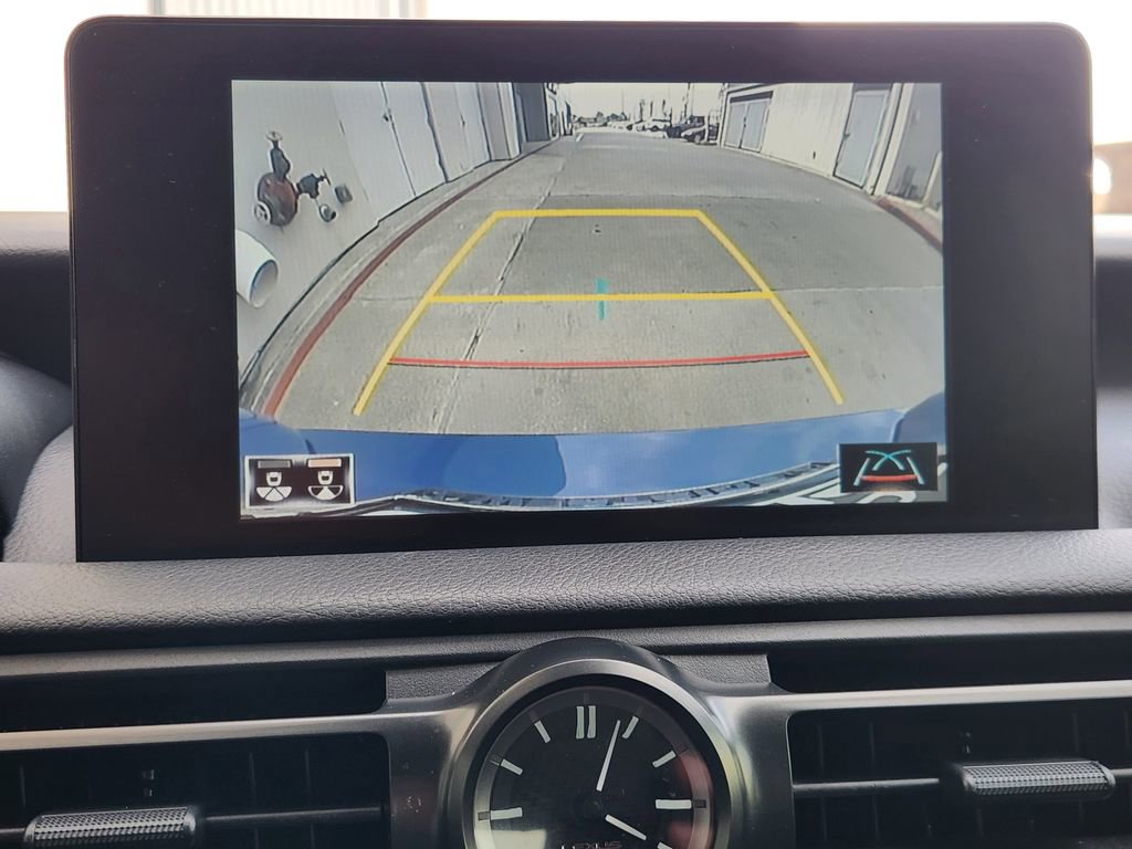 Certified 2023 Lexus IS 300 w/ Comfort Package image 17