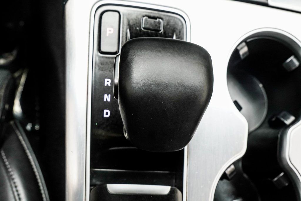 Used 2023 Kia Stinger GT2 image 22