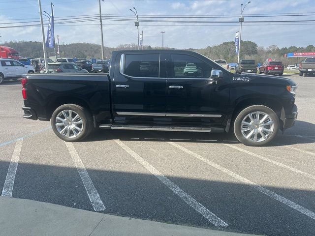 Used 2023 Chevrolet Silverado 1500 High Country w/ Technology Package image 4