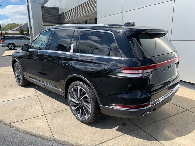 New 2026 Lincoln Aviator Reserve w/ Luxury Package AWD/4WD image 9